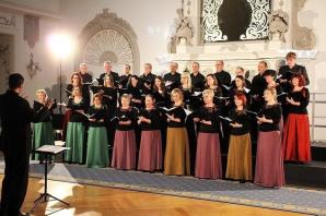 Legnica: Madrygał śpiewa już 70 lat. W sobotę zaprasza na koncert