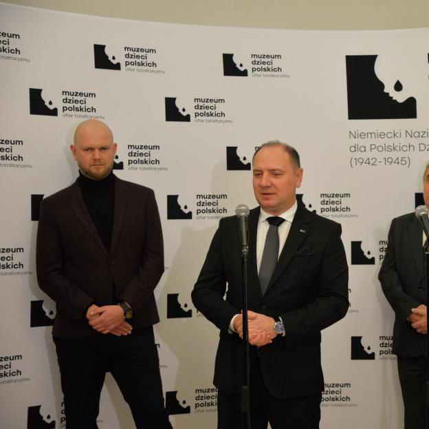 Premiera filmu -To się nie kończy… Historia dzieci z obozu na Przemysłowej” w Teatrze Wielkim w Łodzi